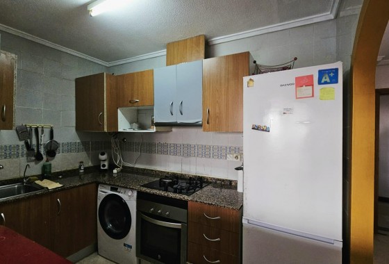 Resale - Apartment / flat - Torrevieja - Playa de los Locos