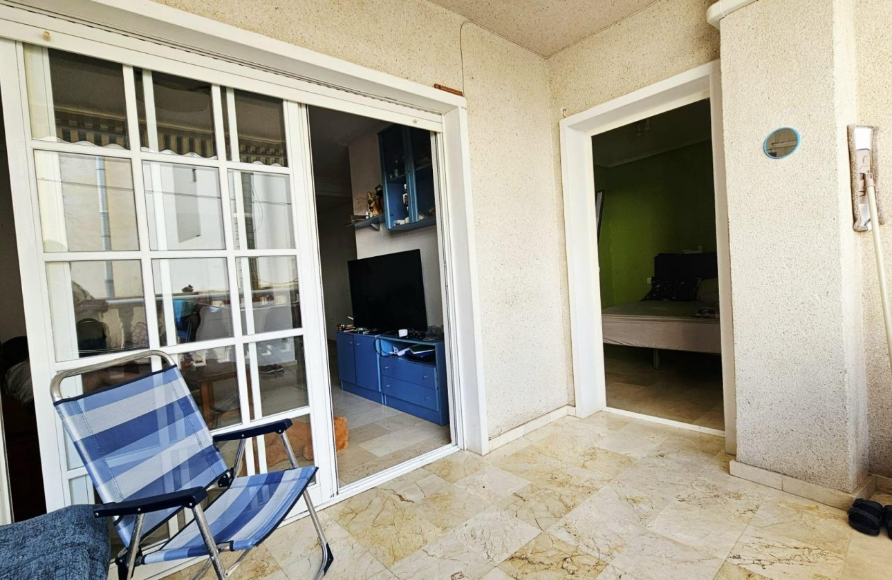 Resale - Apartment / flat - Torrevieja - Playa de los Locos