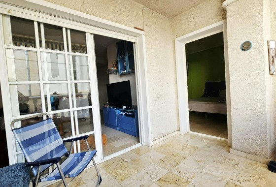 Resale - Apartment / flat - Torrevieja - Playa de los Locos