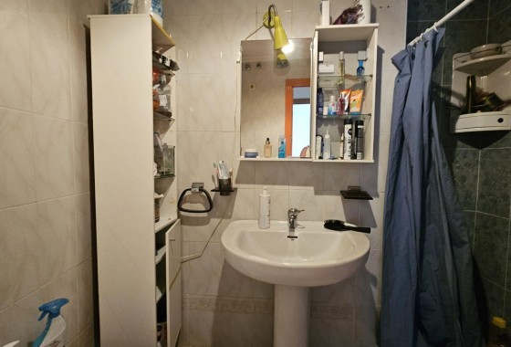 Resale - Apartment / flat - Torrevieja - Playa de los Locos