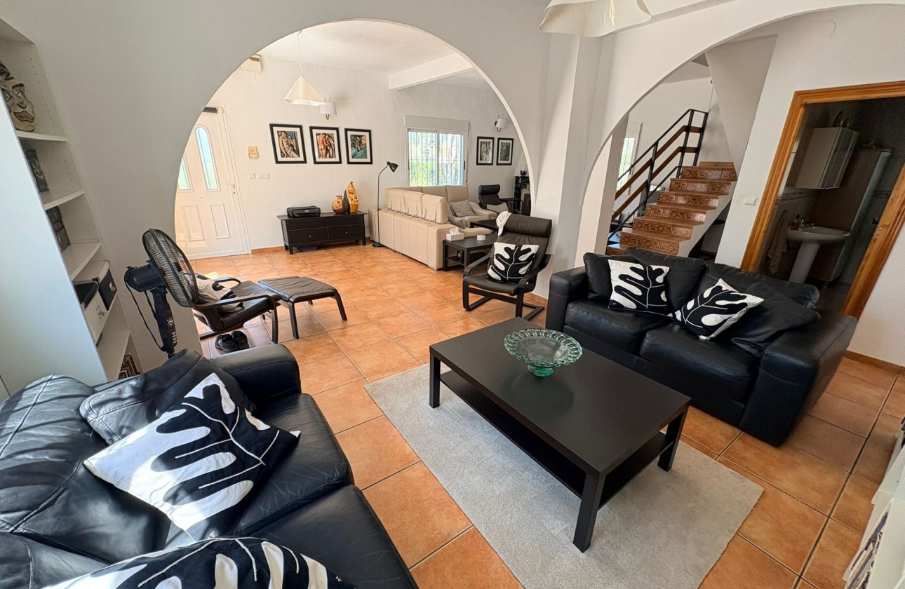 Revente - Villa - Cañadas de San Pedro - Inland