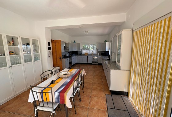 Revente - Villa - Cañadas de San Pedro - Inland
