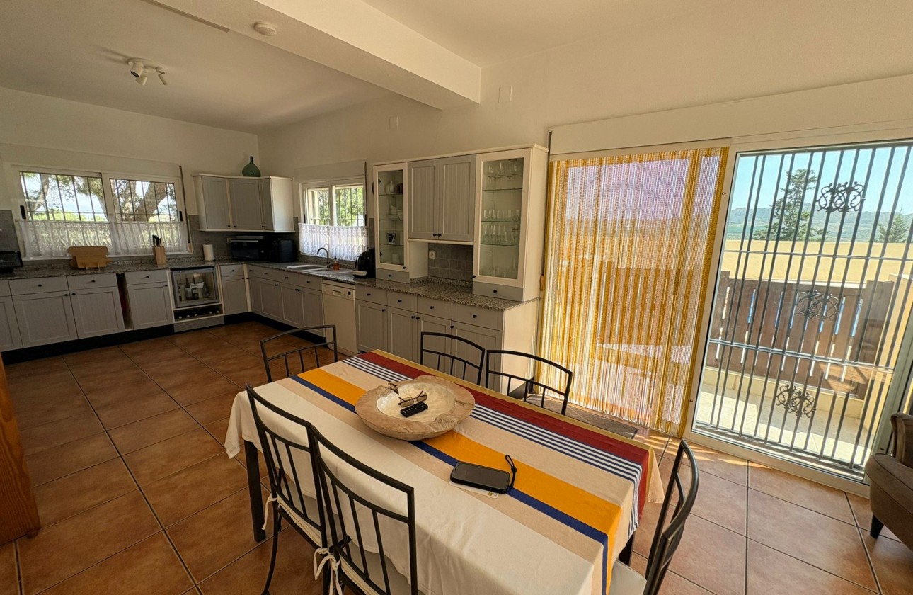 Revente - Villa - Cañadas de San Pedro - Inland