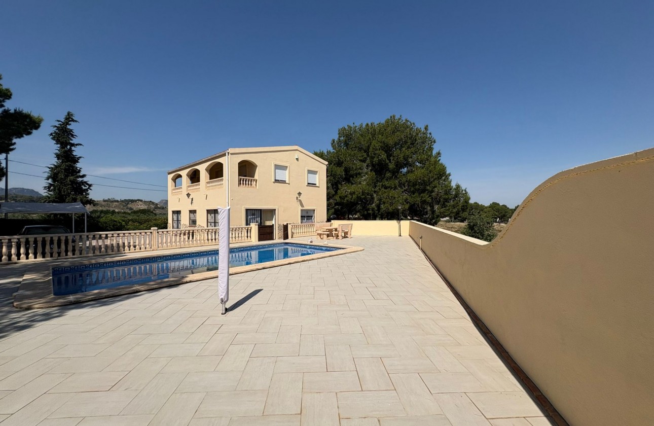 Revente - Villa - Cañadas de San Pedro - Inland