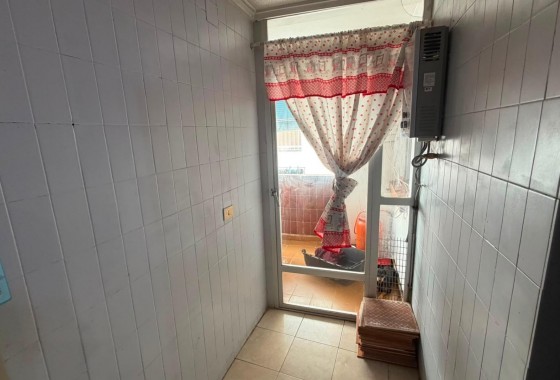 Reventa - Apartamento / piso - Torrevieja - torrevieja