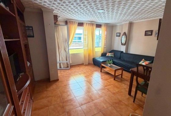 Reventa - Apartamento / piso - Torrevieja - torrevieja