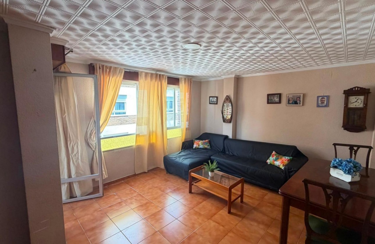 Reventa - Apartamento / piso - Torrevieja - torrevieja