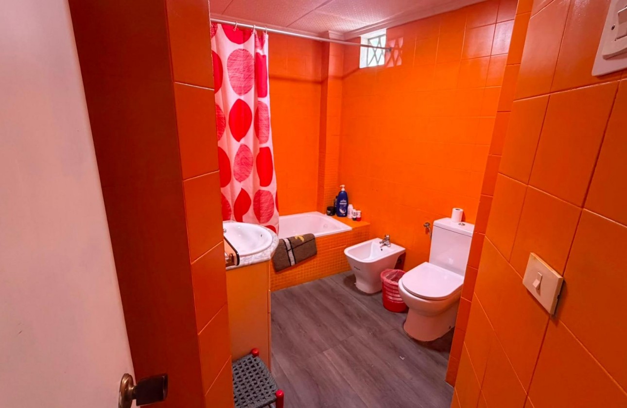 Reventa - Apartamento / piso - Torrevieja - torrevieja