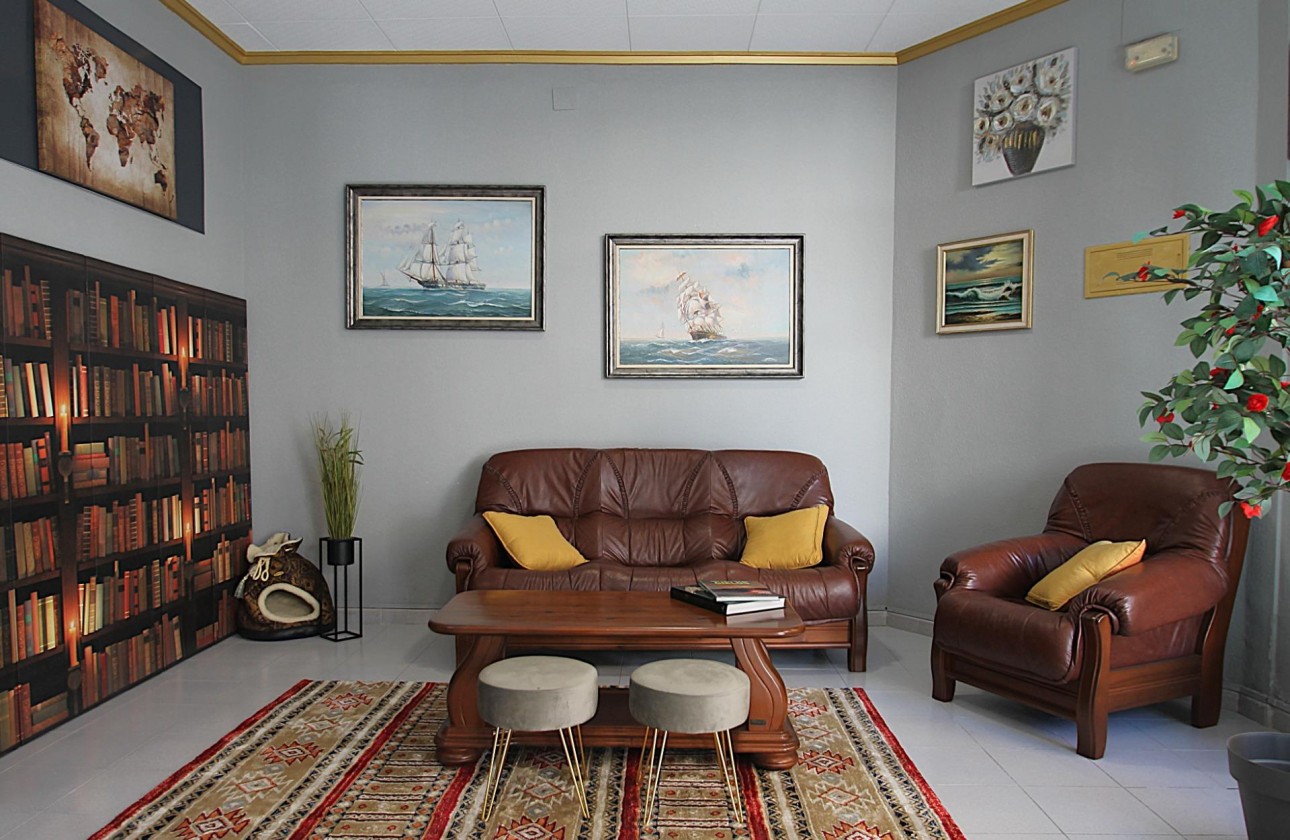 Reventa - Comercial - Torrevieja - Las Piscinas Naturales