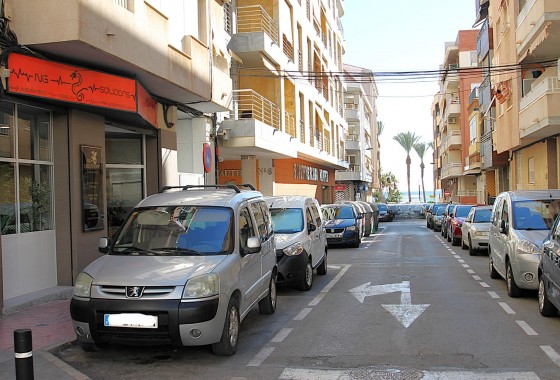 Reventa - Comercial - Torrevieja - Las Piscinas Naturales
