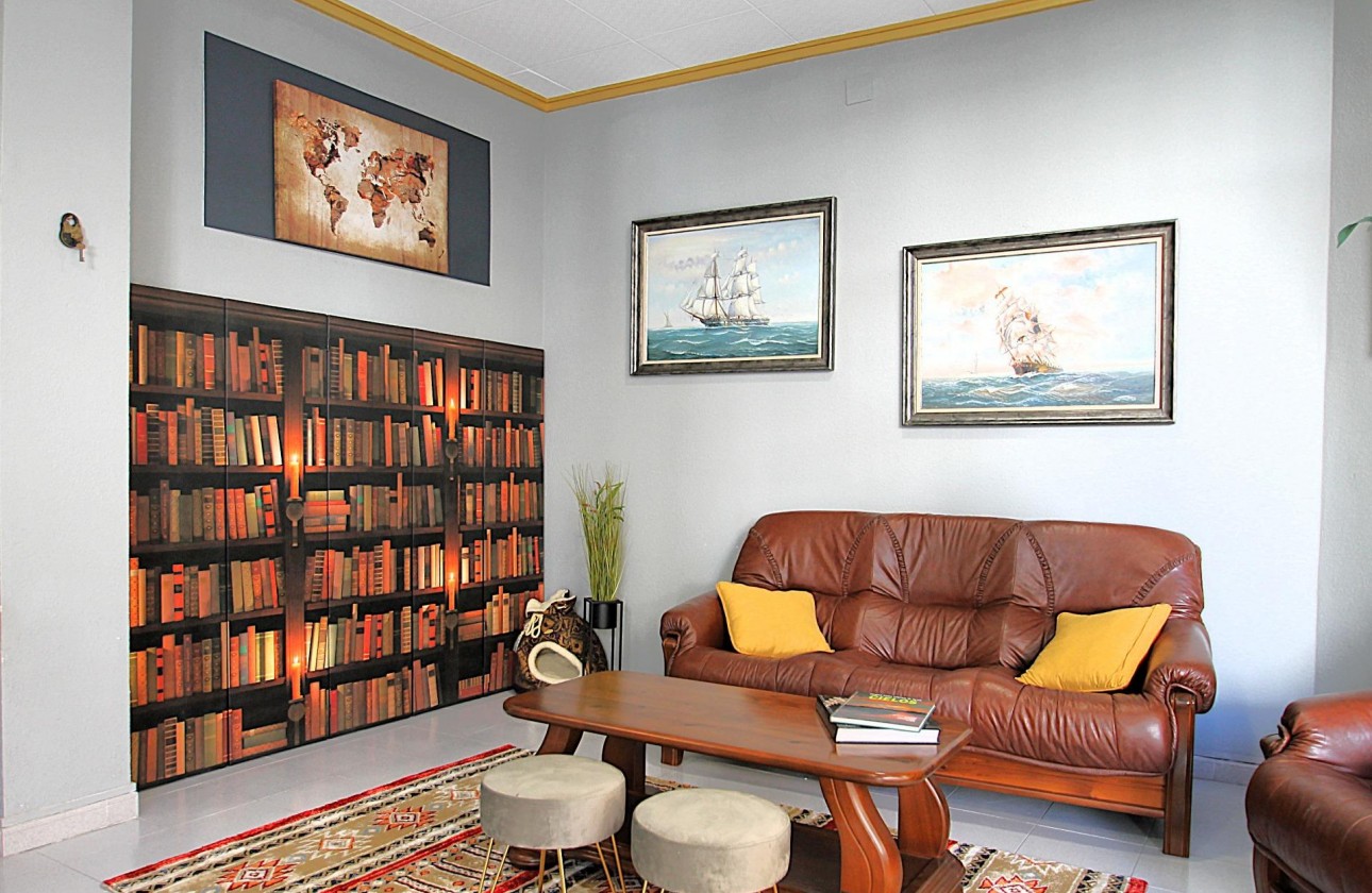 Reventa - Comercial - Torrevieja - Las Piscinas Naturales