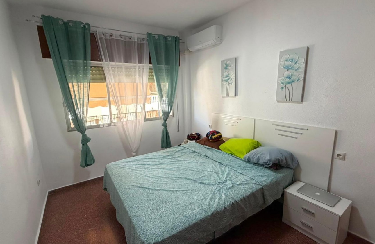 Revente - Appartement - Torrevieja - Habaneras