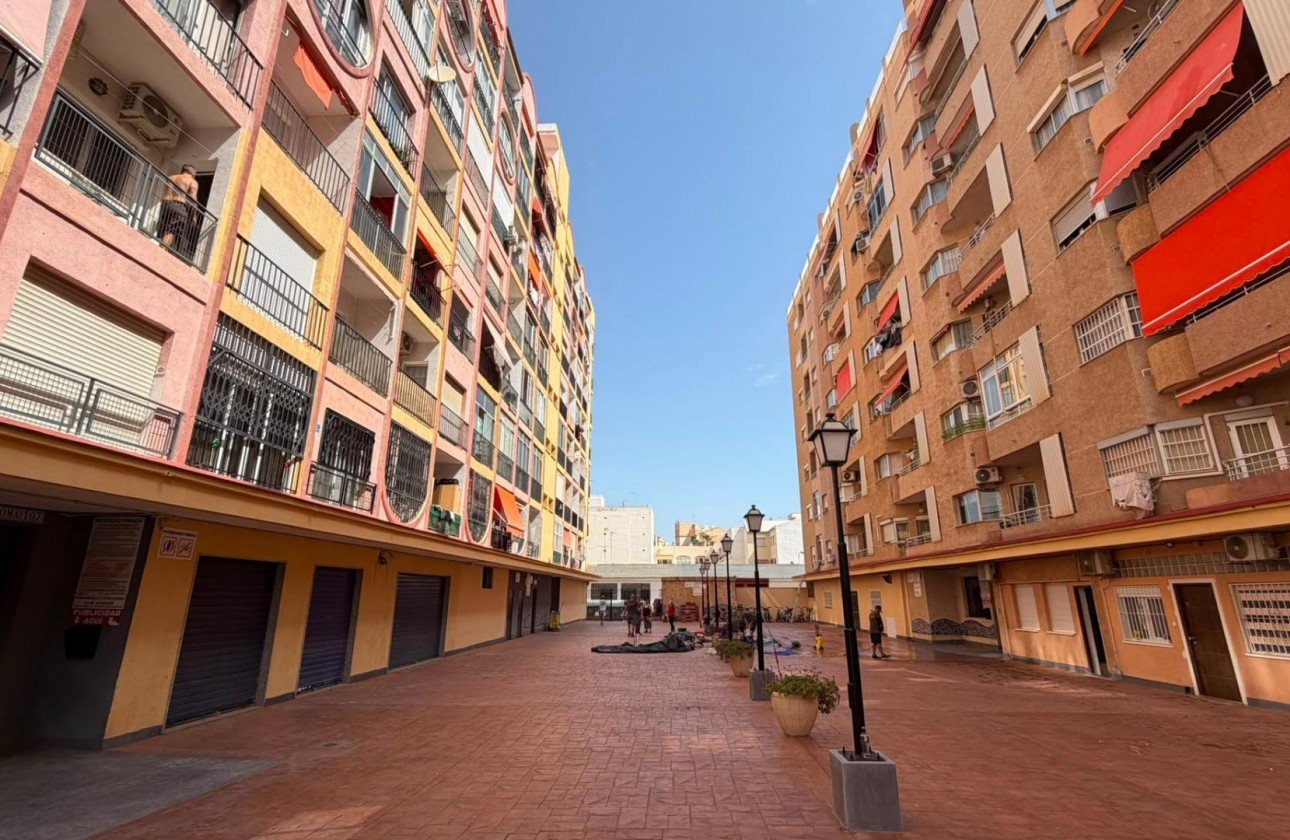 Revente - Appartement - Torrevieja - Habaneras