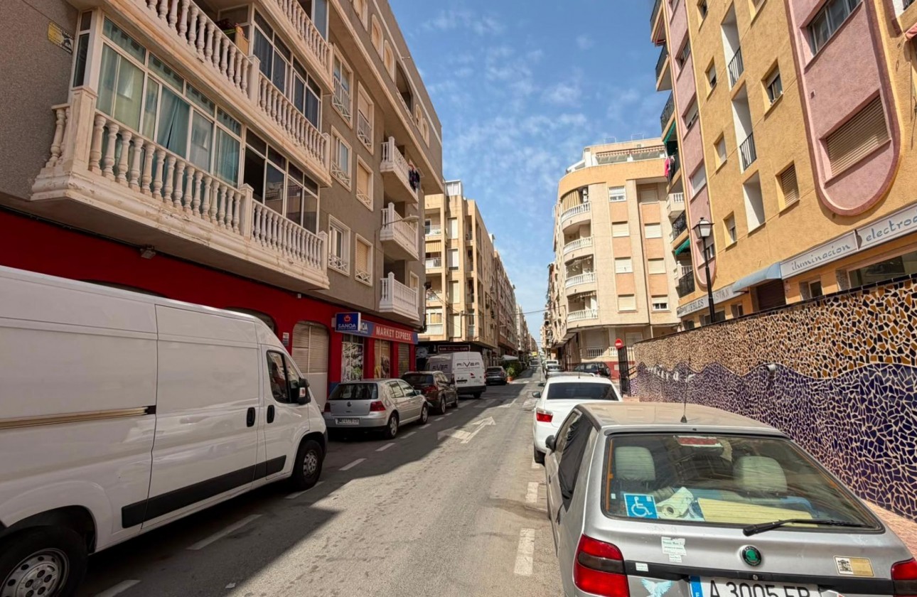 Revente - Appartement - Torrevieja - Habaneras