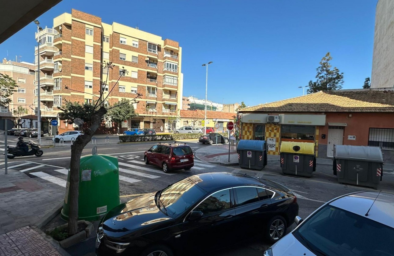Resale - Apartment / flat - Torrevieja - torrevieja