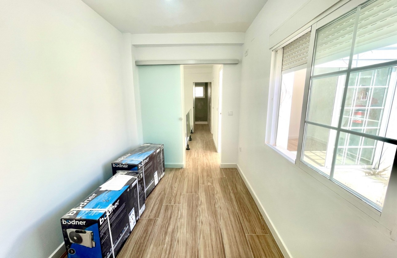 Revente - Villa - Daya Vieja - Costa Blanca
