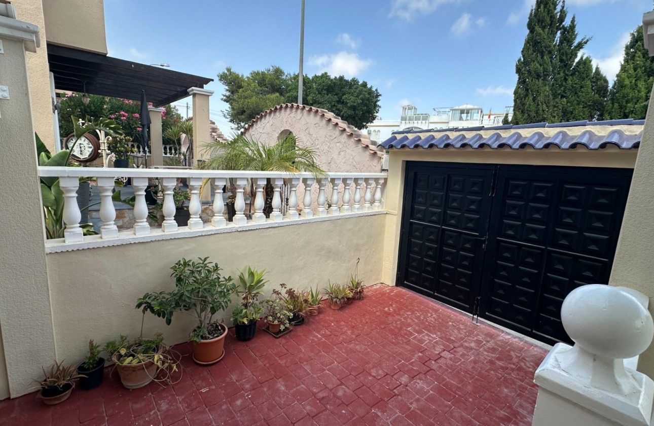 Revente - Villa - San Miguel de Salinas - El galán