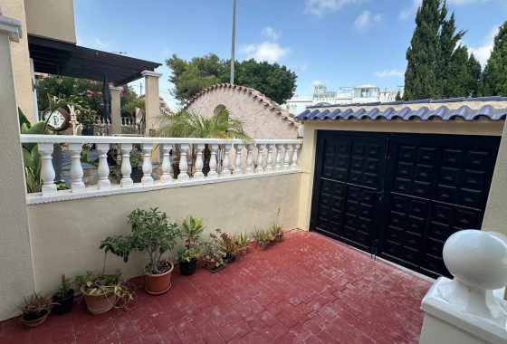 Revente - Villa - San Miguel de Salinas - El galán