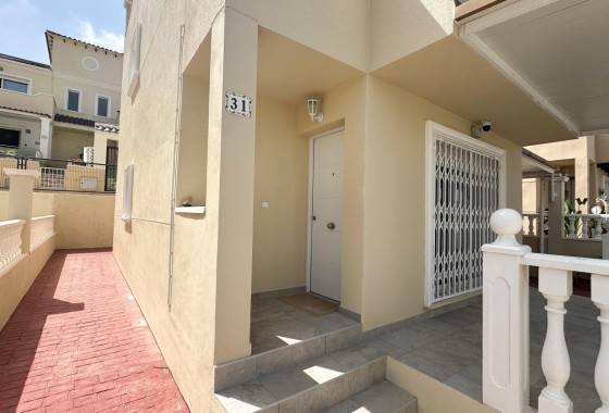 Revente - Villa - San Miguel de Salinas - El galán