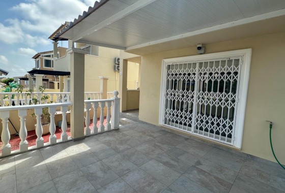 Revente - Villa - San Miguel de Salinas - El galán