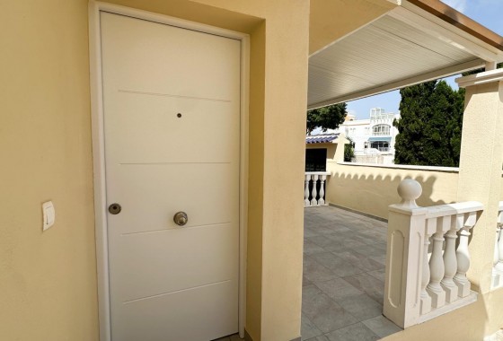 Revente - Villa - San Miguel de Salinas - El galán