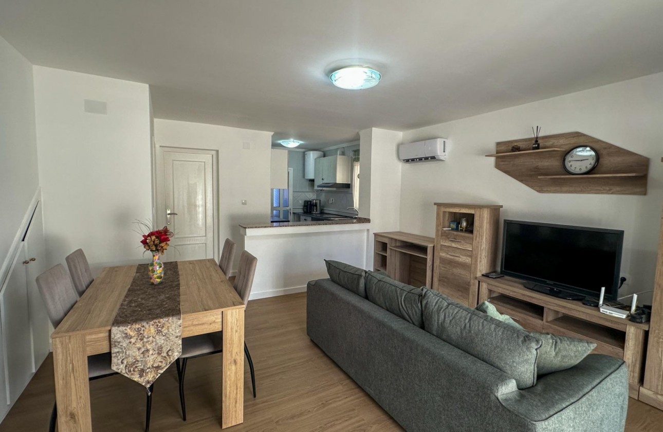 Revente - Villa - San Miguel de Salinas - El galán