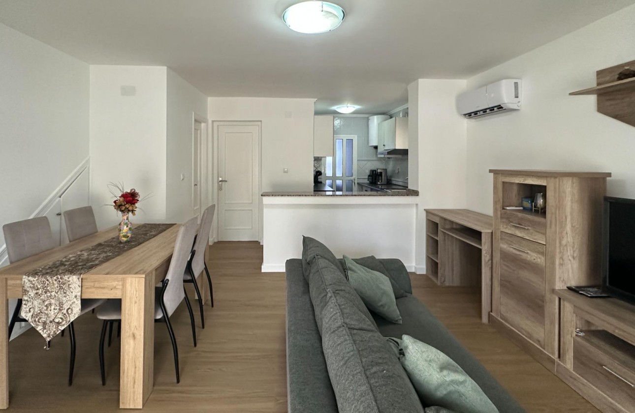 Revente - Villa - San Miguel de Salinas - El galán