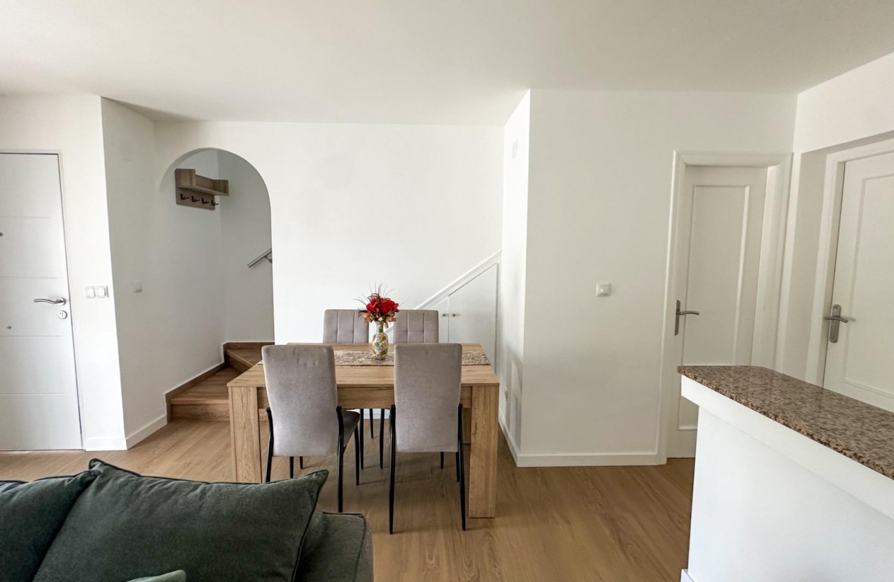 Revente - Villa - San Miguel de Salinas - El galán