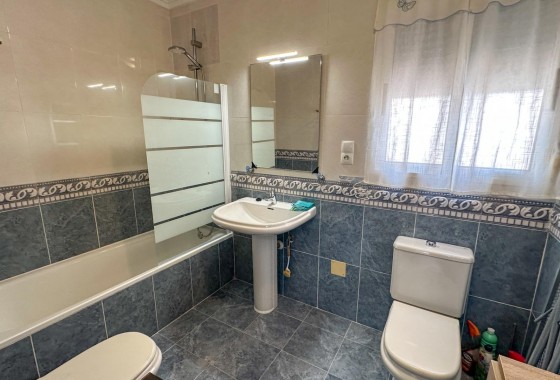 Revente - Villa - San Miguel de Salinas - El galán