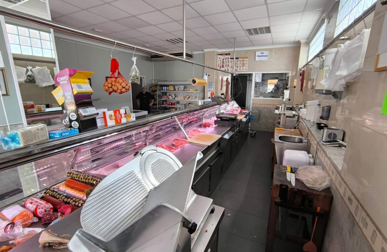 Revente - Commercial - Yecla - Inland