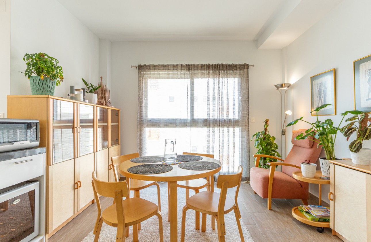 Resale - Apartment / flat - Torrevieja - Costa Blanca