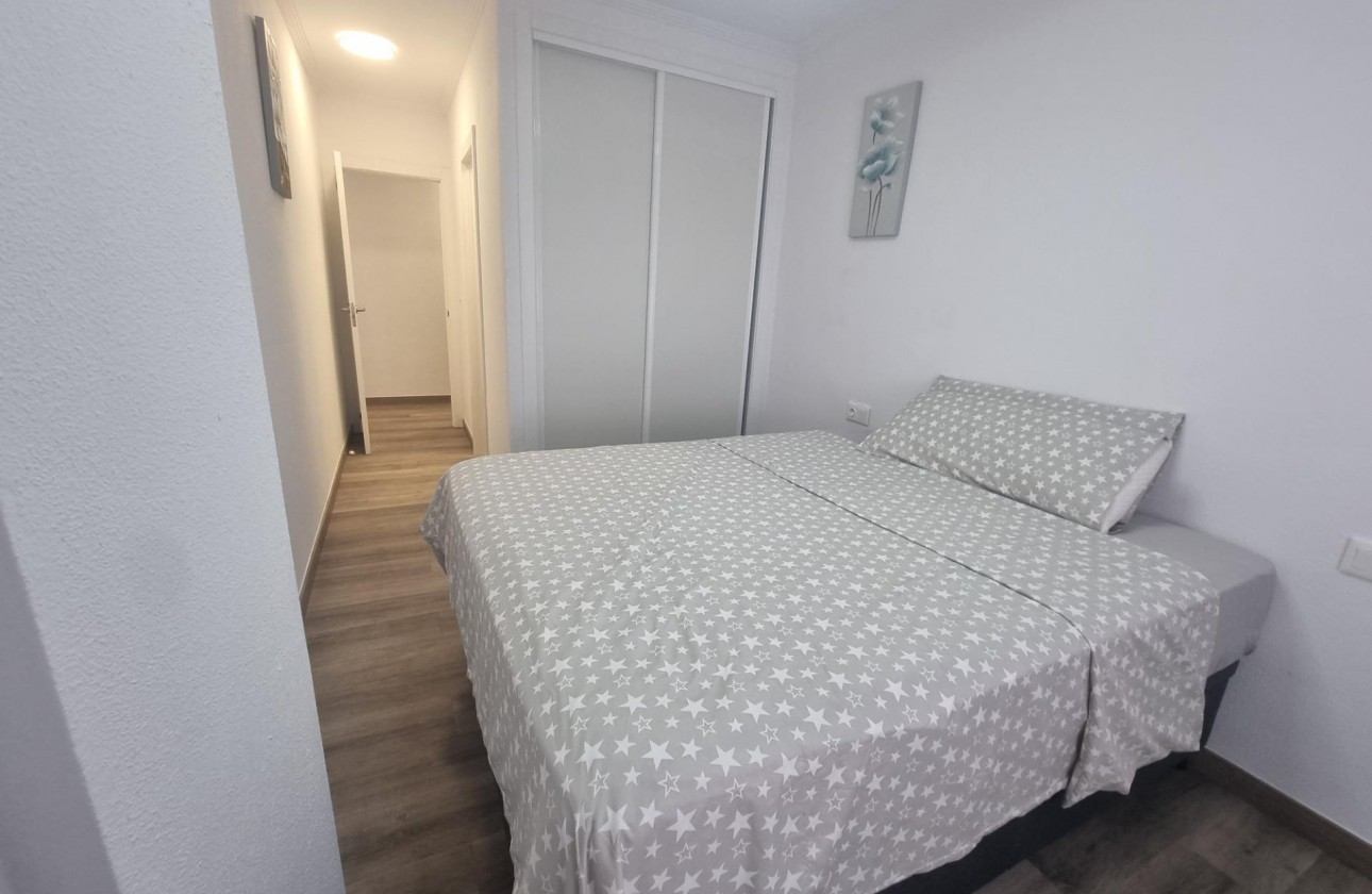 Reventa - Apartamento / piso - Torrevieja - Estacion de autobuses