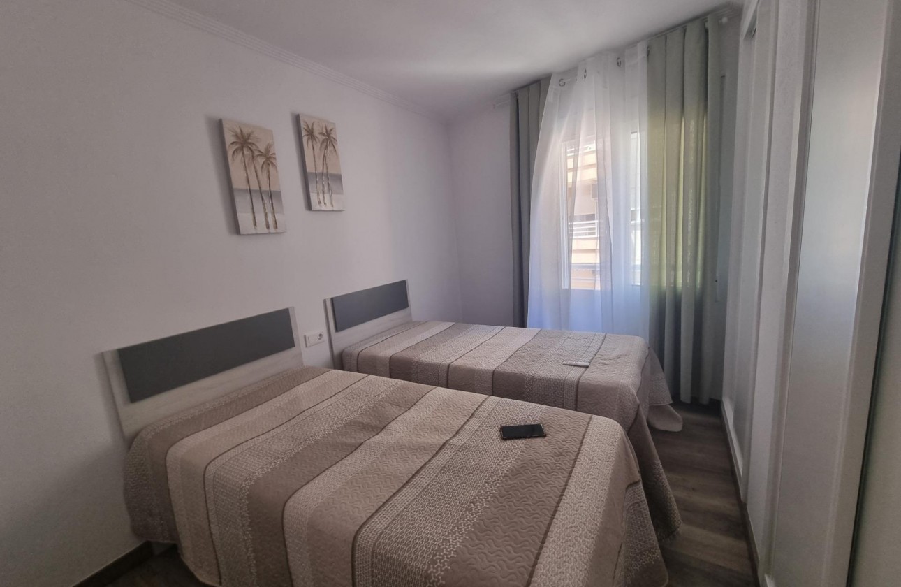Reventa - Apartamento / piso - Torrevieja - Estacion de autobuses