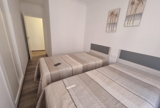 Reventa - Apartamento / piso - Torrevieja - Estacion de autobuses