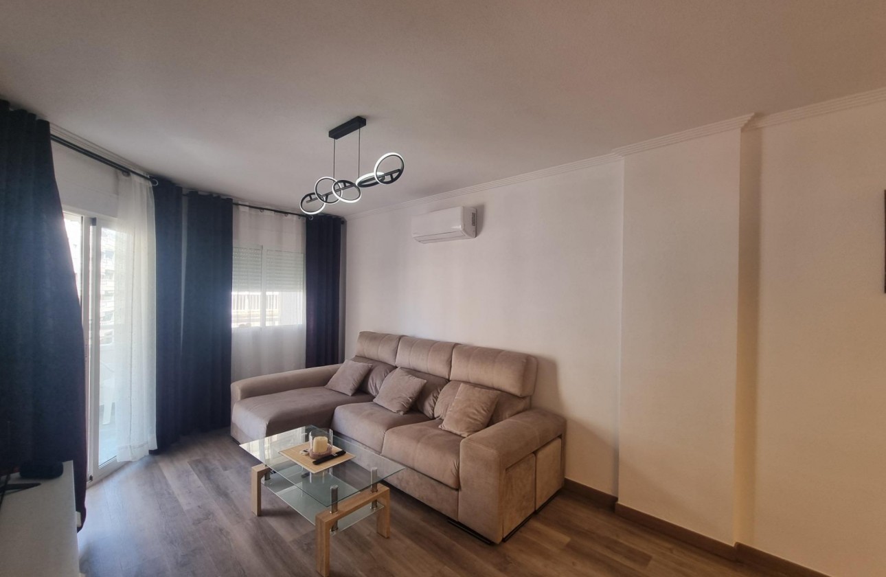 Reventa - Apartamento / piso - Torrevieja - Estacion de autobuses
