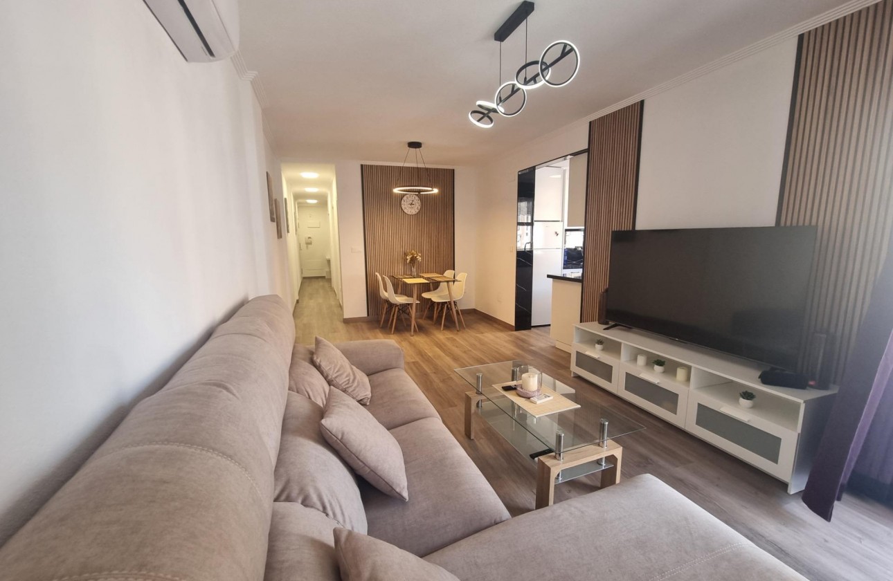 Reventa - Apartamento / piso - Torrevieja - Estacion de autobuses