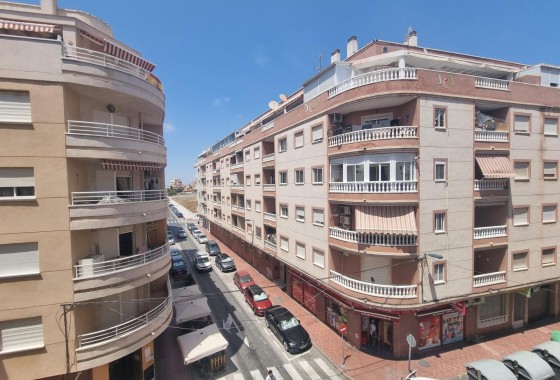 Reventa - Apartamento / piso - Torrevieja - Estacion de autobuses