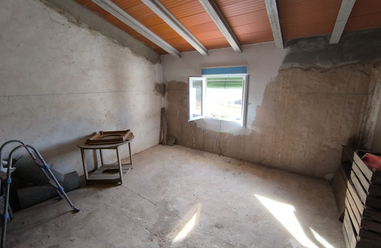Reventa - Property - Yecla - Inland