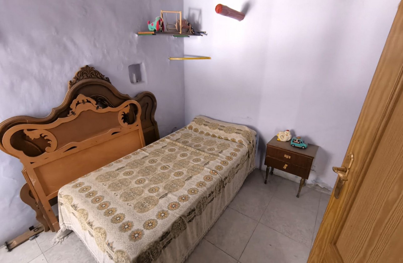 Reventa - Property - Yecla - Inland