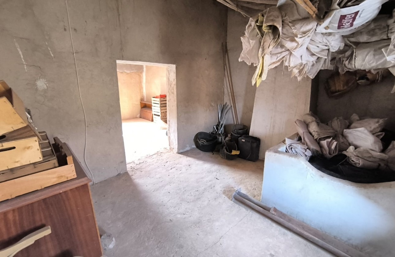 Reventa - Property - Yecla - Inland