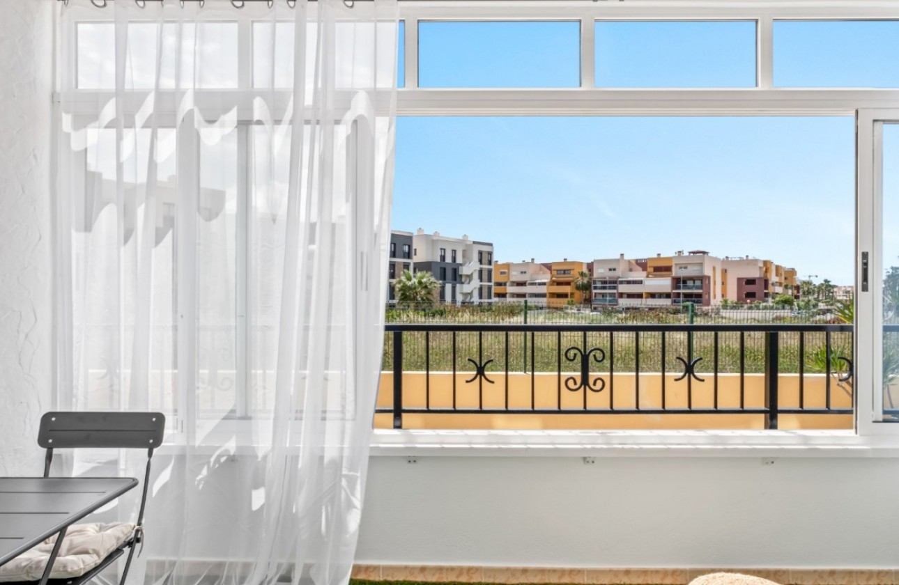 Resale - Apartment / flat - Orihuela Costa - Costa Blanca