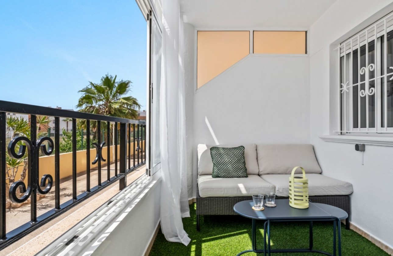 Resale - Apartment / flat - Orihuela Costa - Costa Blanca