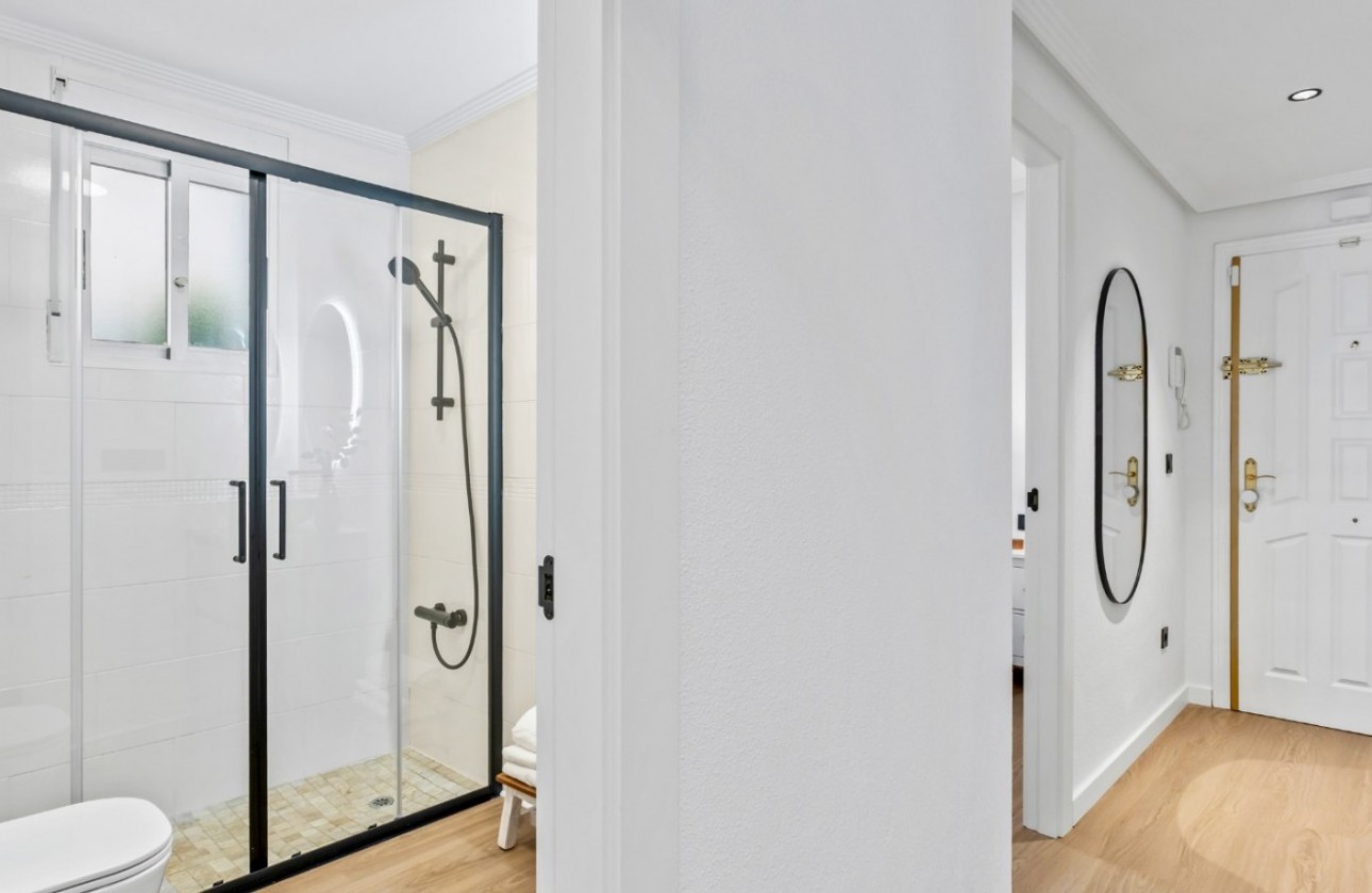Resale - Apartment / flat - Orihuela Costa - Costa Blanca