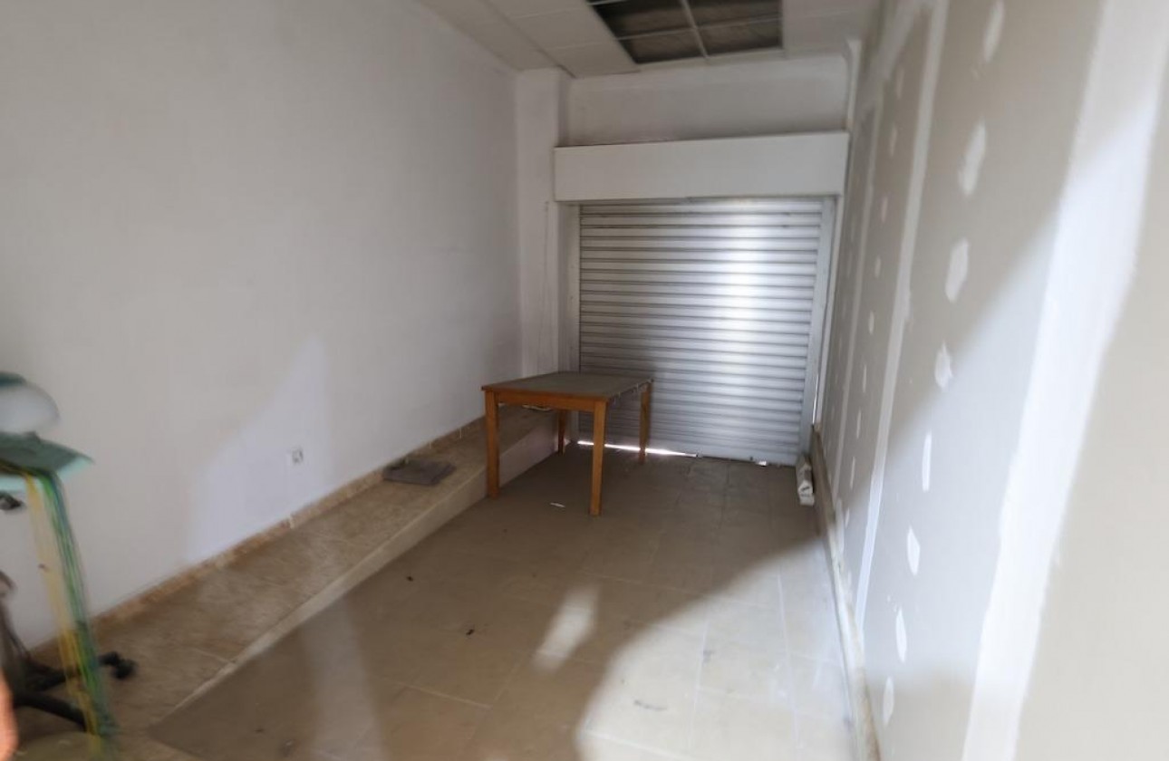 Resale - Commercial - Torrevieja - Costa Blanca