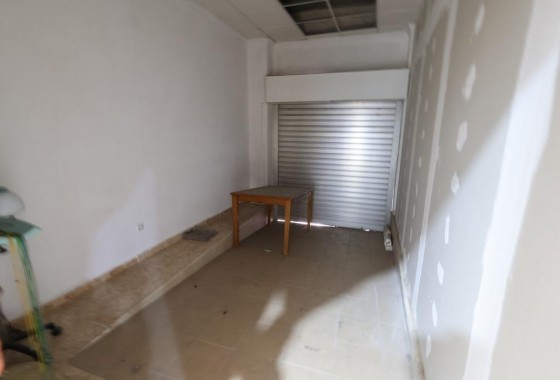 Resale - Commercial - Torrevieja - Costa Blanca