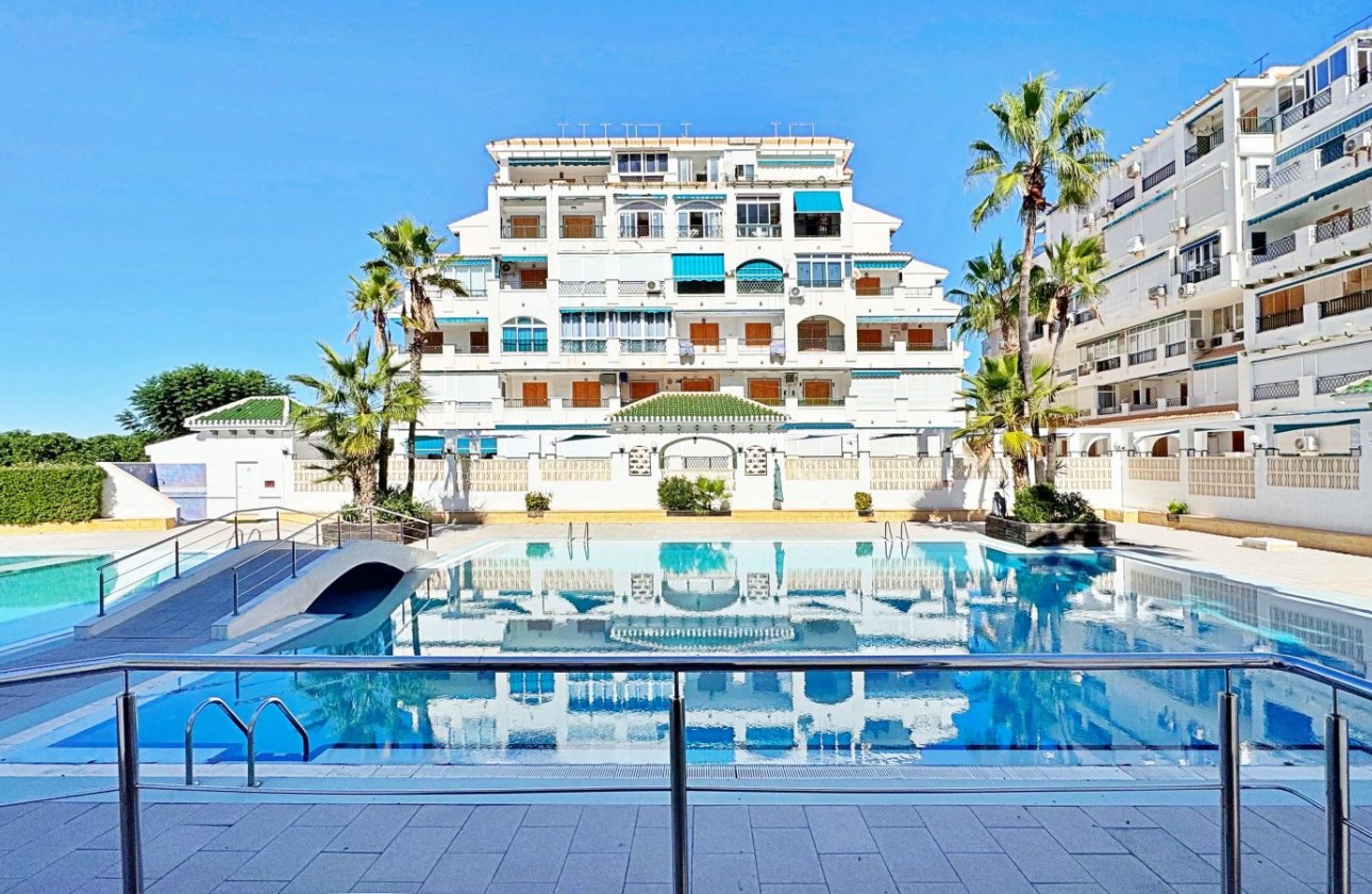 Resale - Apartment / flat - Torrevieja - Costa Blanca