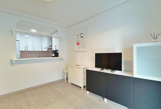 Resale - Apartment / flat - Torrevieja - Costa Blanca