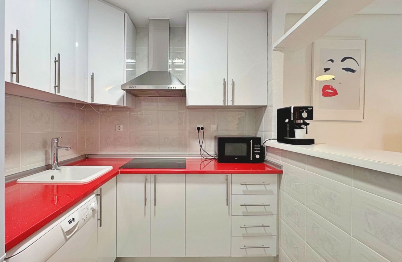 Resale - Apartment / flat - Torrevieja - Costa Blanca