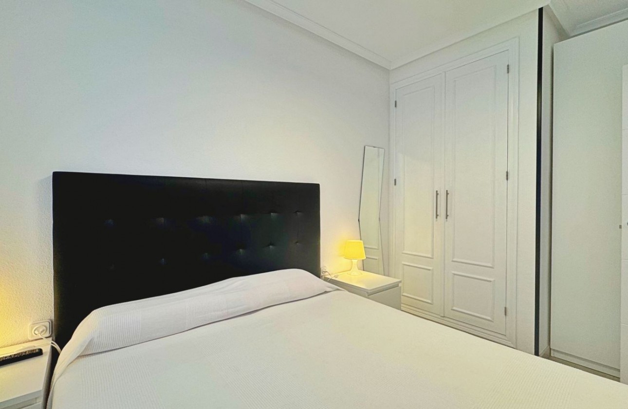Resale - Apartment / flat - Torrevieja - Costa Blanca