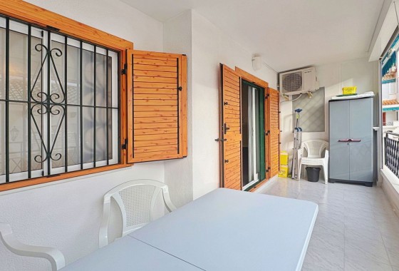 Resale - Apartment / flat - Torrevieja - Costa Blanca